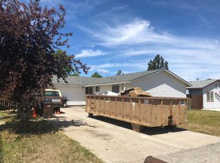 2347 SW 30th St, Redmond, OR 97756