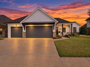 304 Bray Ln, Yukon, OK 73099