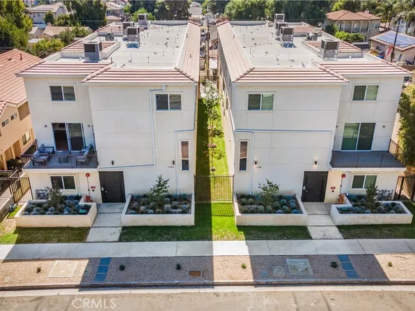 17154 Chatsworth St, Granada Hills, CA