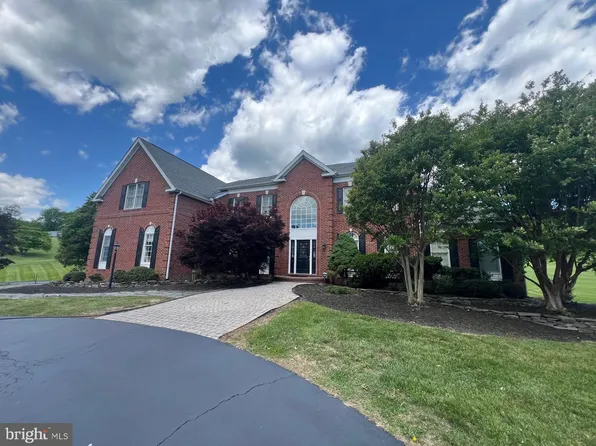 40890 Beechnut Rd, Leesburg, VA 20175