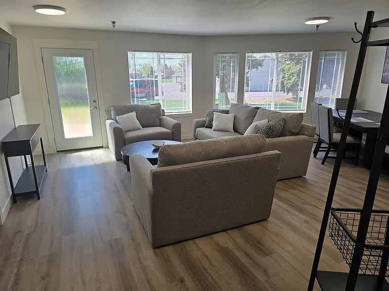 Pinehurst Apartments - New Leasing Incentives! — Photo 20