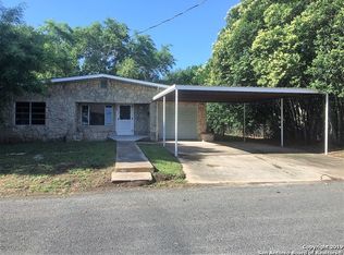 769 Johnson Ave, Seguin, TX 78155