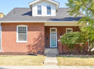 302 W 3rd St, O'Fallon, IL 62269