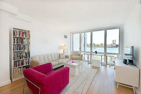 Sold by Realty Collective | media 9