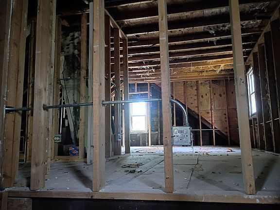 2nd image of 6445 S Racine Ave
