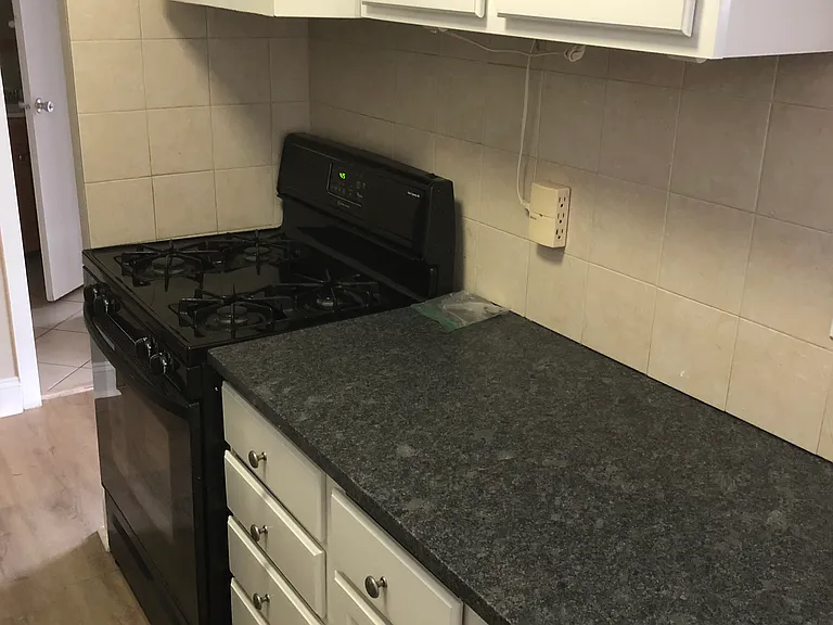 2201 L St NW #206 — Photo 7
