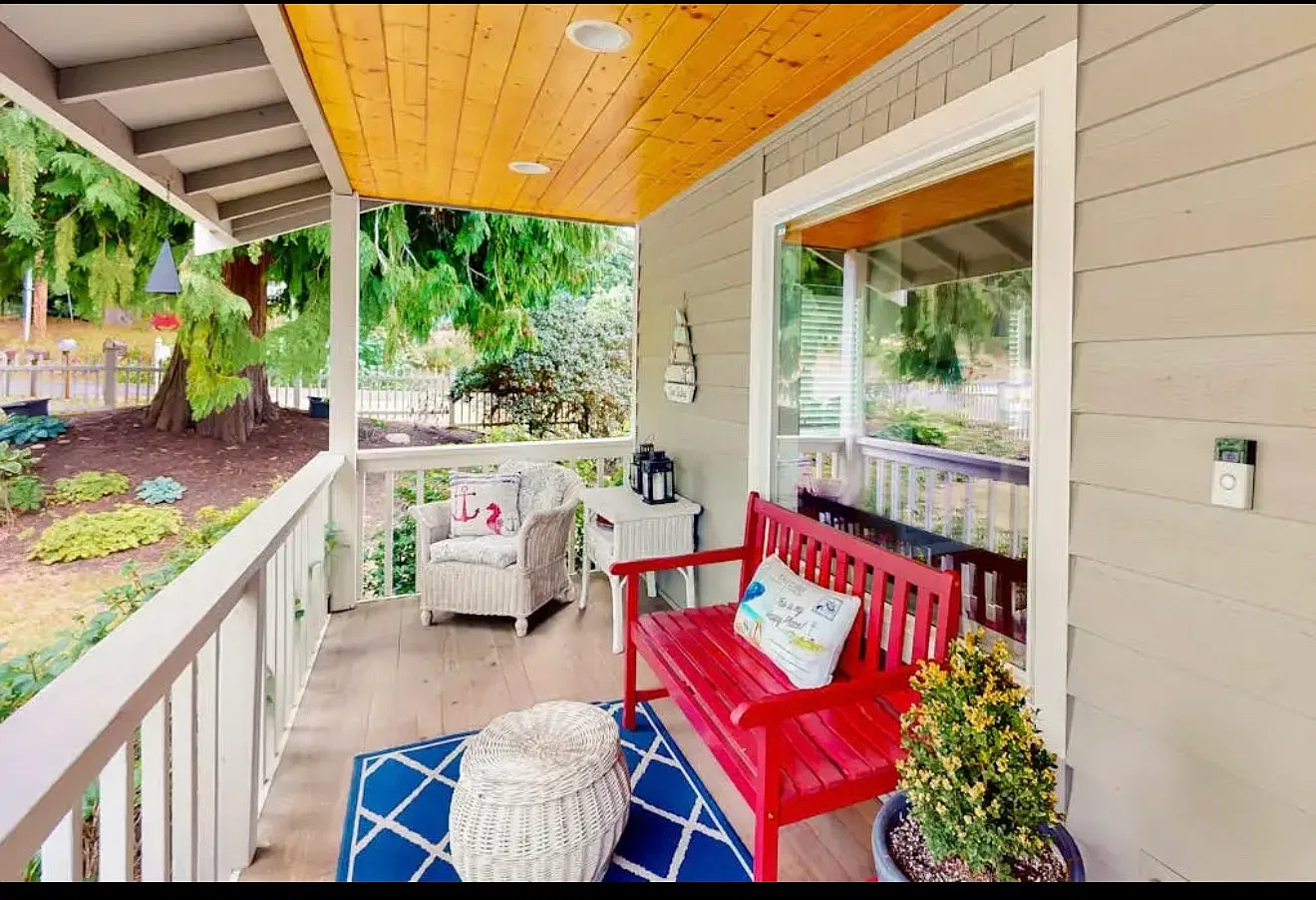 3 bed, 2.5 bath, 1416 sqft, $3,100 — Photo 2