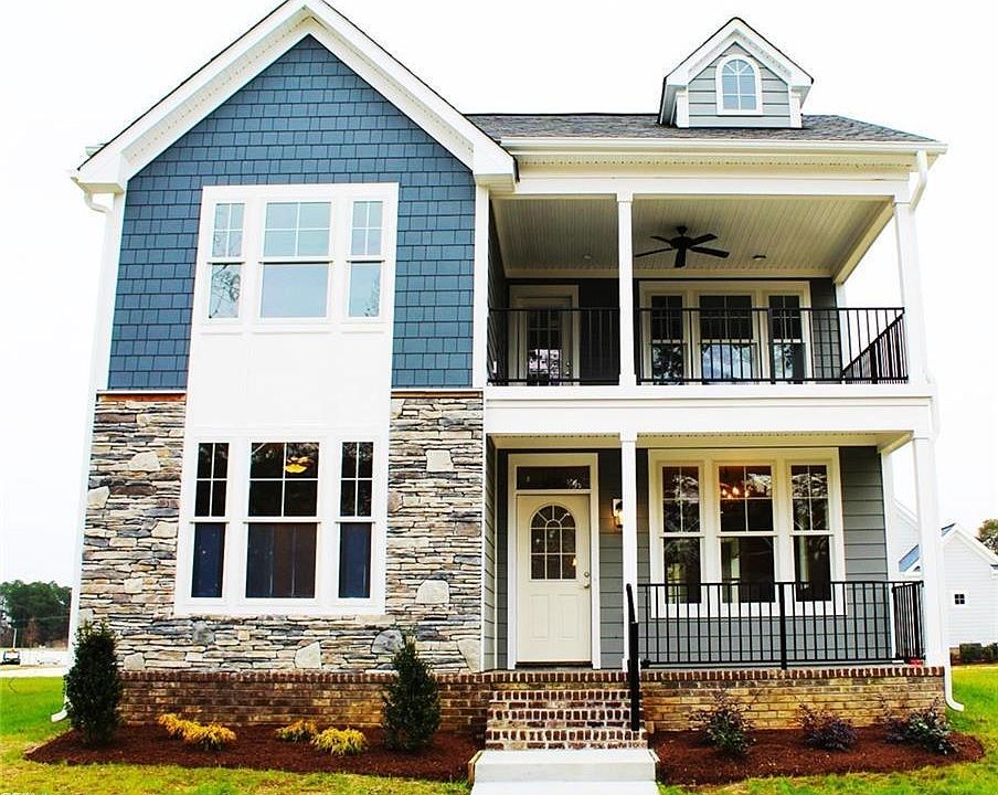 Photo of similiar home
