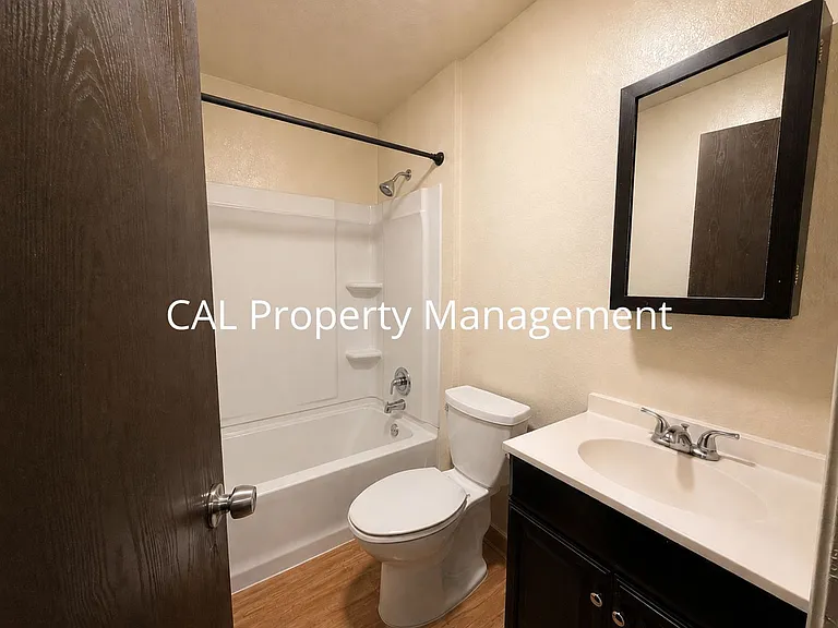 83 Castro St — Photo 6