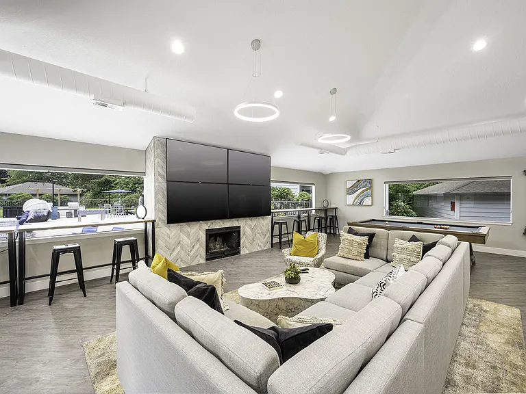 Jasper Square by Trion Living — Photo 10