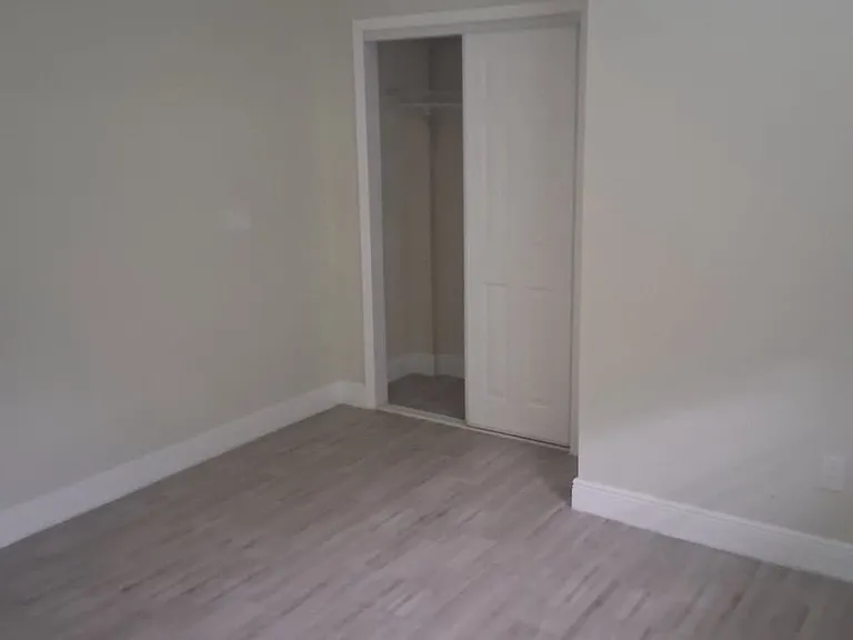 7320 Balboa Dr #7320 — Photo 5