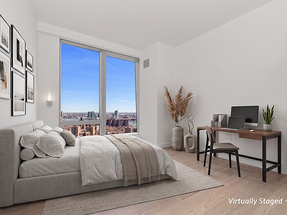 4th image of 252 South St #42F