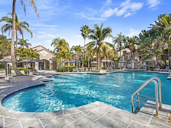 Take a refreshing swim in the pool, where plenty of sunshine creates the perfect atmosphere to unwind.