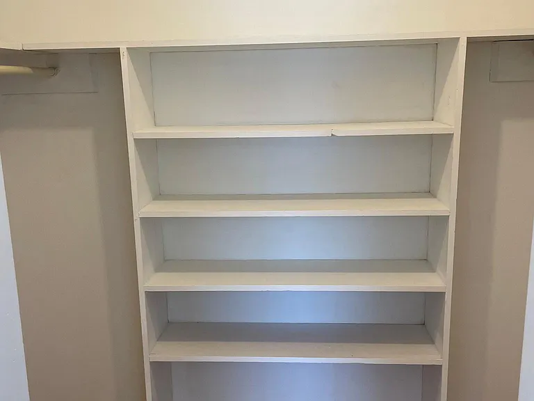 Walk-in closet