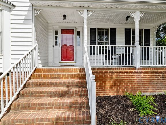 3rd image of 8333 Ryegate Pl