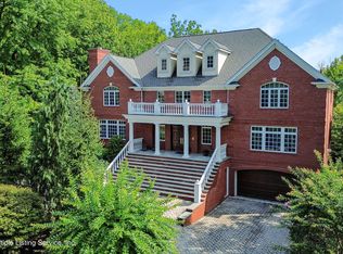 99 Buttonwood Rd, Staten Island, NY 10304