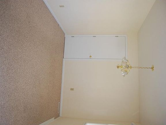 3rd image of 21 Talbot Dr