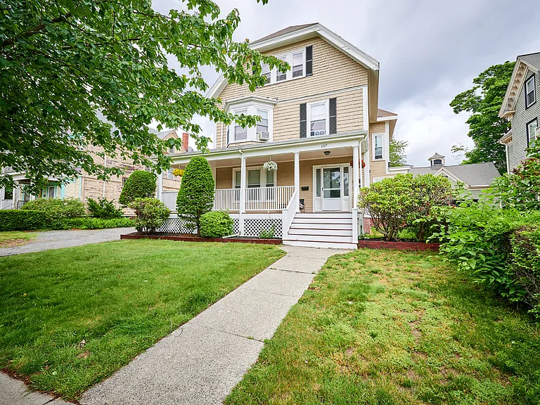 107 Ocean St #2 — Photo 14