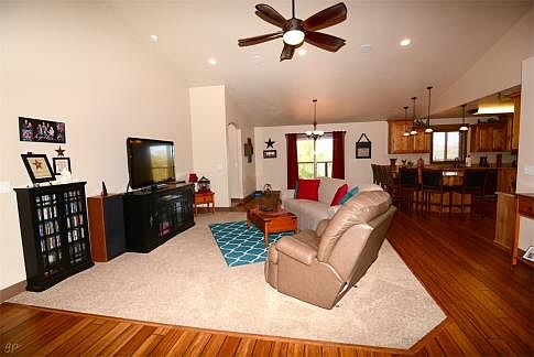 2nd image of 13965 N Willow Creek Dr