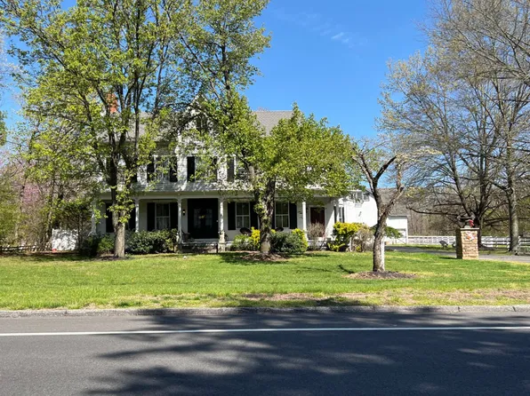 71 Evergreen Rd, New Egypt, NJ 08533