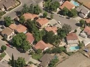 394 Virginia Dr, San Jacinto, CA 92583