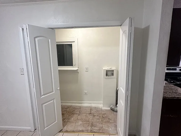 35 Fairview Cir S — Photo 12