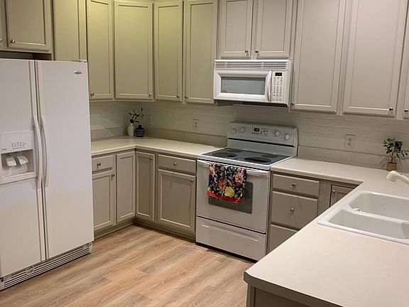 Updated cabinets and new backsplash!