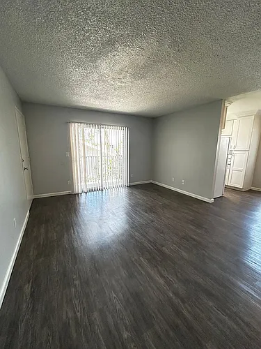 4054 Highland Ave Photo 1