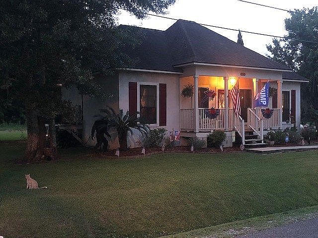 1st image of 111 Heritage Oaks Dr