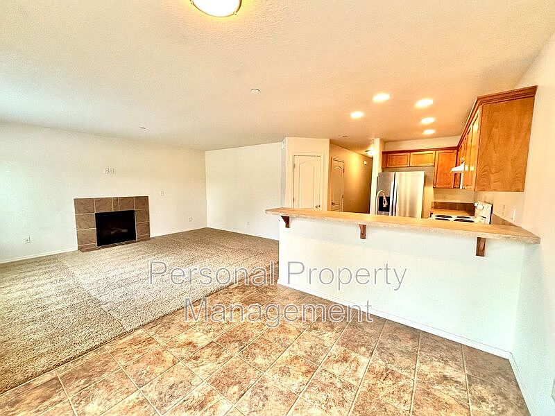 1st image of 3407 NW 47th Dr