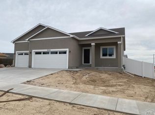 3524 Bobtail Ln, Pueblo, CO 81005