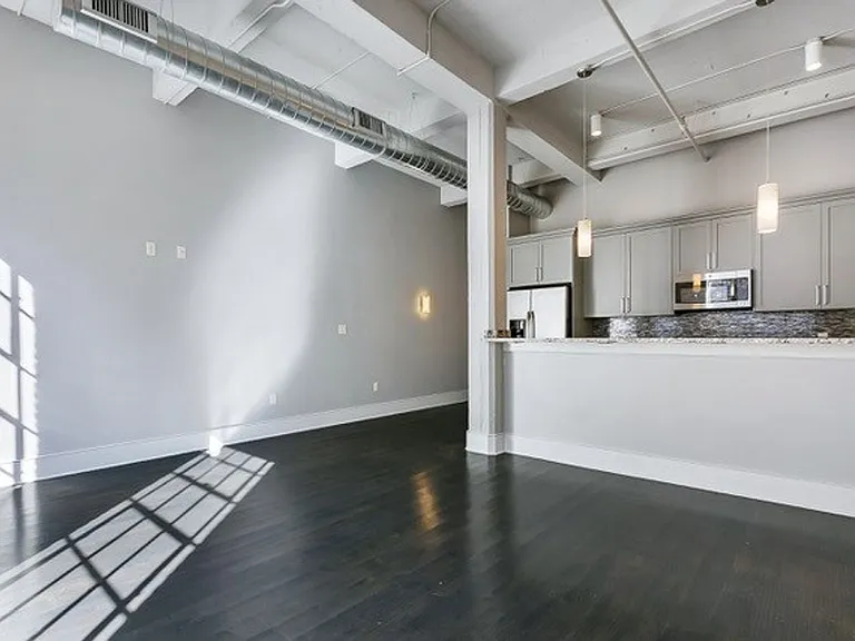 516 Bienville St — Photo 10