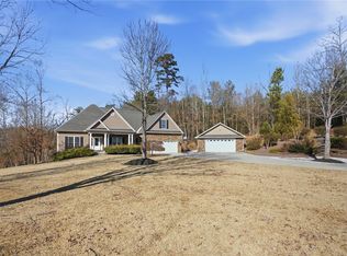 9069 Fairview Church Rd, Seneca, SC 29672