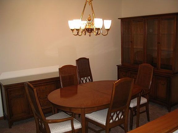 4th image of 4655 N Cumberland Ave APT 214