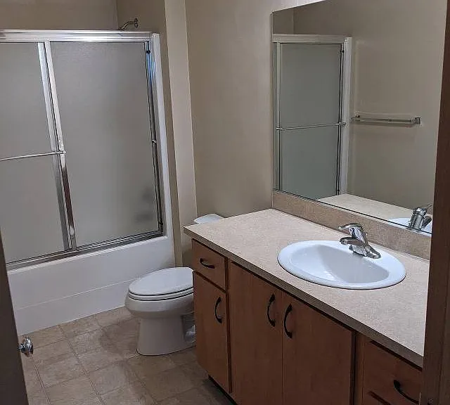 #1 - Bath 1 #1 - Bath 1