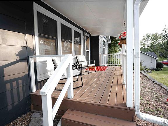 5th image of 132 Kunze Dr