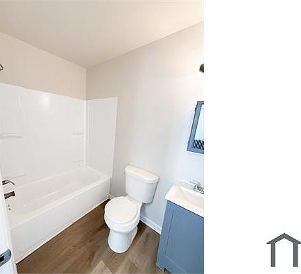 5th image of 1015 Parksley Ave #A