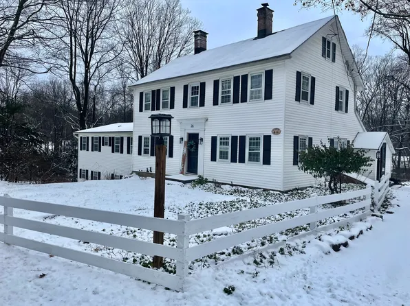 26 Pine St, Shelton, CT 06484