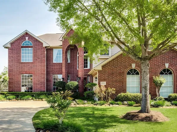 3211 Hickory Grove Ln, Pearland, TX 77584