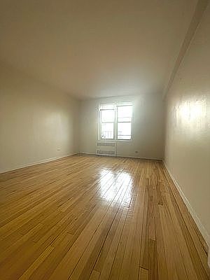 3rd image of 125 Beach 124 St #7K