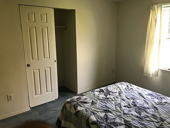 3rd image of 1298 Centennial Dr