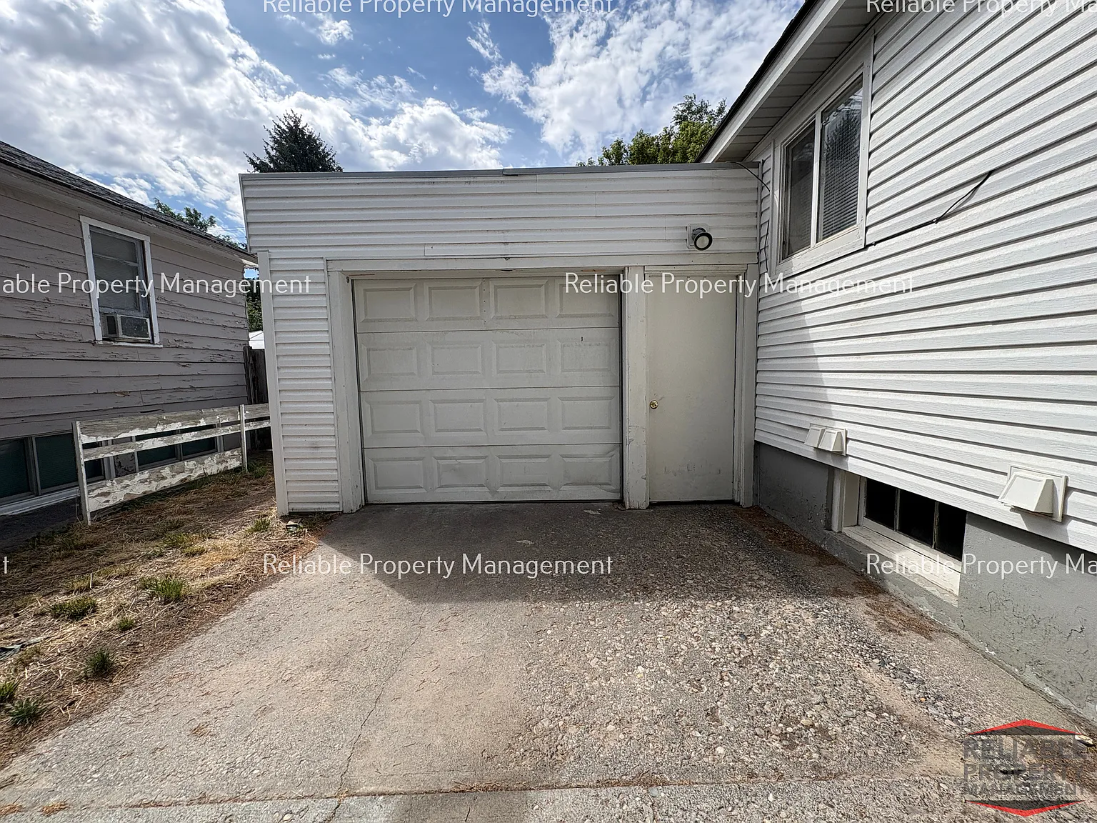 4 bed, 1878 sqft, $1,895 — Photo 2