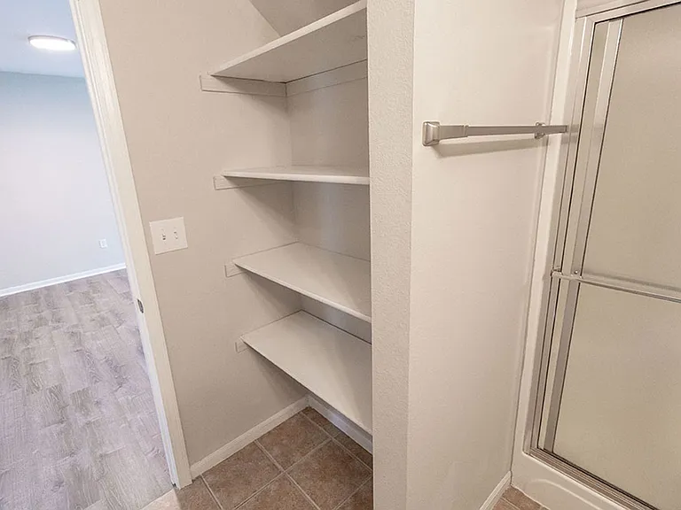 5209-5211 Currituck Ln — Photo 17