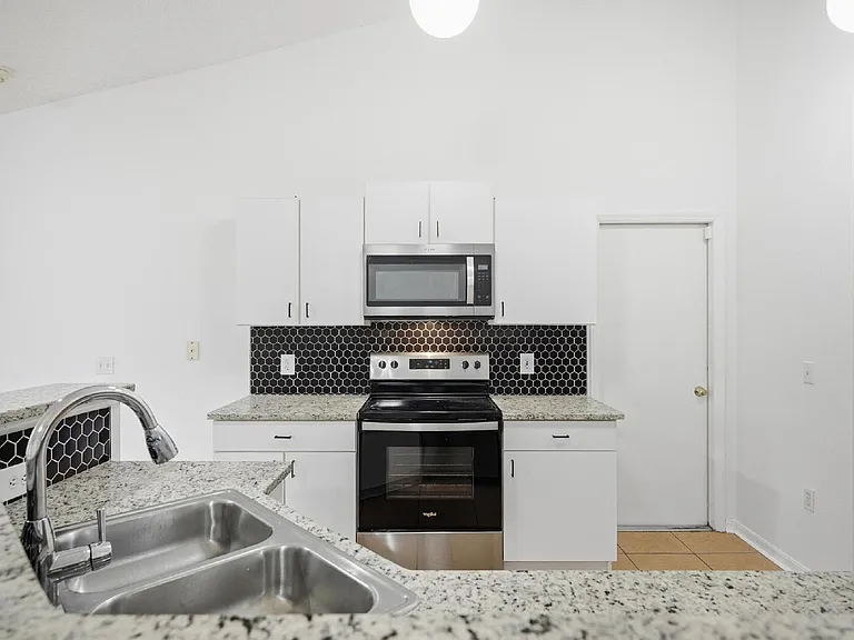 38 Bud Field Dr — Photo 19