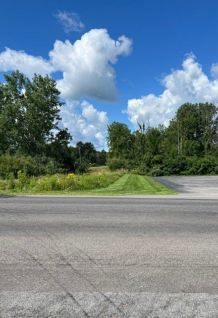 1st image of 3297 Canandaigua Rd #309