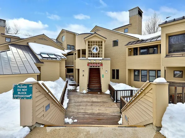 55 Fox Hollow Village #A-5, Mendon, VT 05701