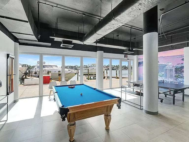 900 Bay Dr #513 — Photo 21