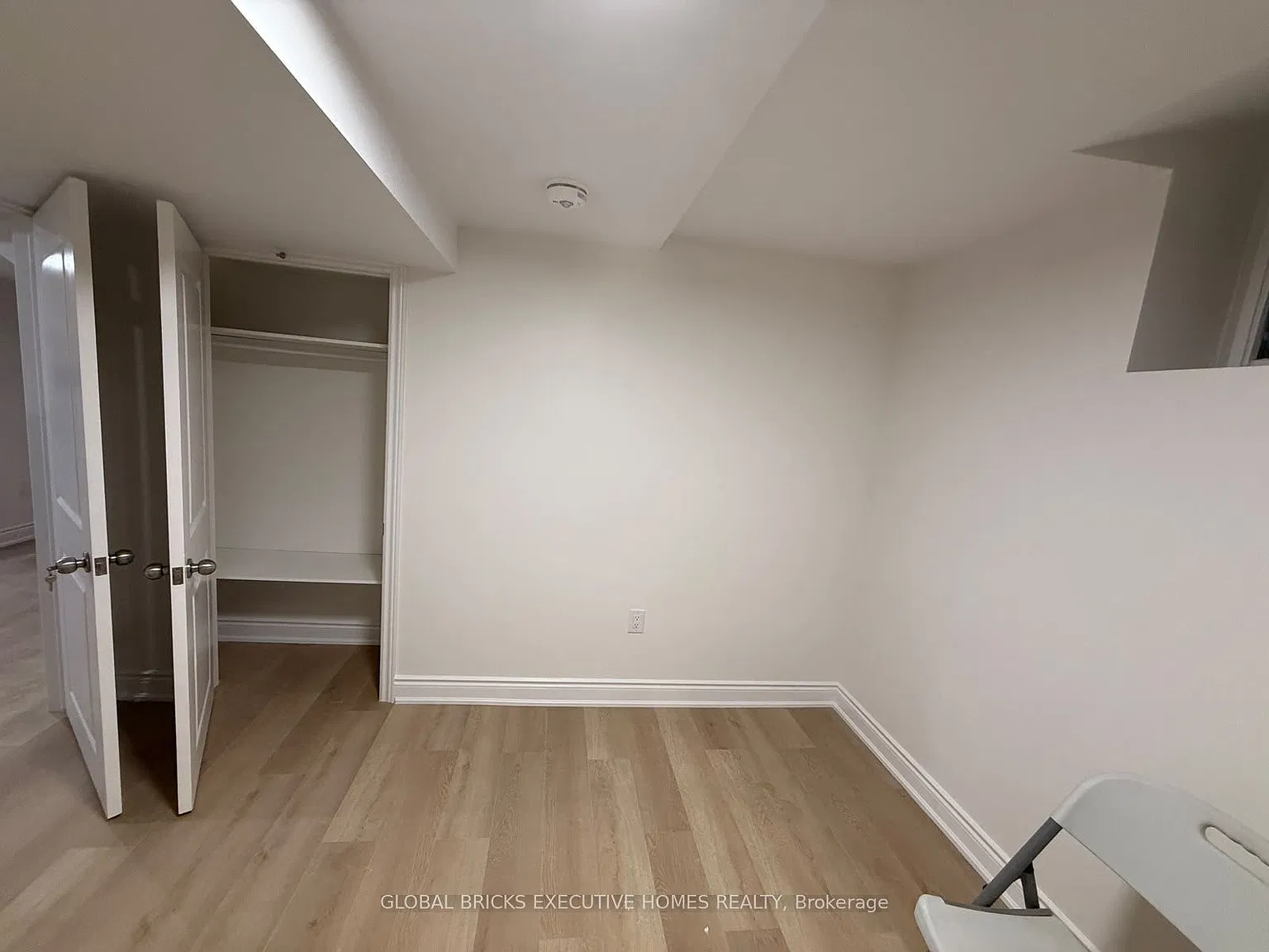 2 bed, $2,000 — Photo 3