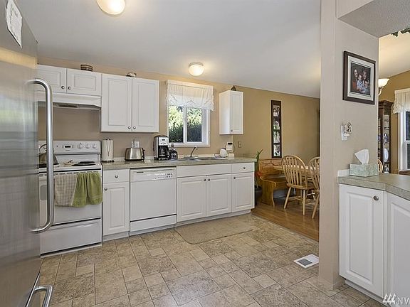 4th image of 16300 State Highway 305 NE Unit 57