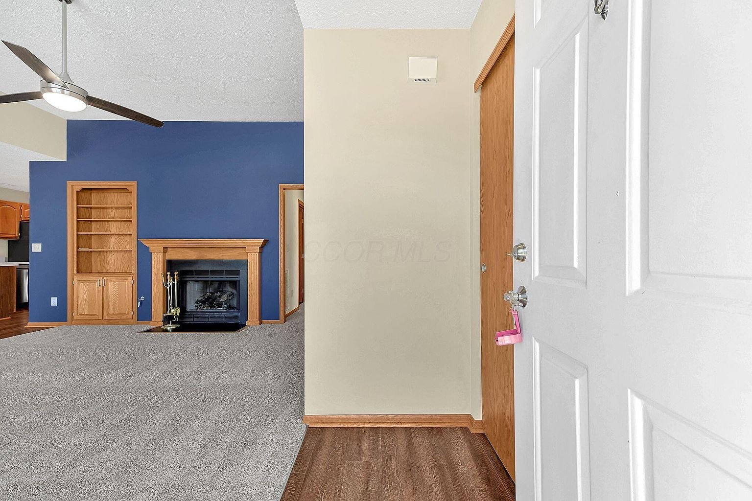 Listing photo 4 for 1235 Dunhurst St